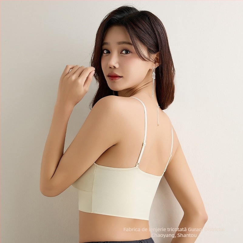 Top bustier fără bretele, din ice silk, bază din nylon 80–90%, cup complet, formă cupe: sus subțire / jos gros, stil coreean design spate, respirabil și confortabil