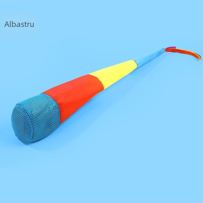 Joc senzorial exterior: set pentru aruncarea pungilor cu nisip și mingi moi cu panglici, din material textil, pentru copii 4–6 ani