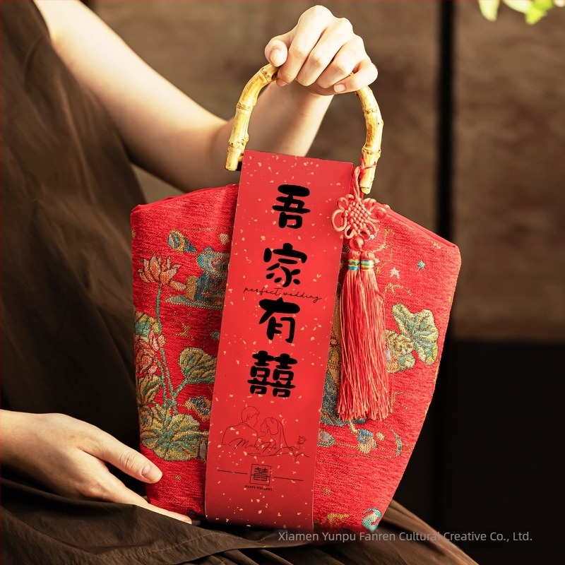 Geantă de nuntă din brocart, în stil național, cu logo Can