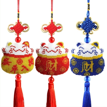 Pandantiv auto cu broderie cross-stitch, design desen animat, din plastic, 14CT, cu față dublă