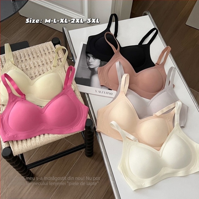 Sutien din spandex, cupa 3/4, push-up, bretele detașabile dublu, închidere la spate cu trei rânduri de cârlige