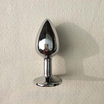 Plug anal cu coadă de vulpe detașabilă – Material: aliaj de aluminiu argintiu sau auriu – Destinat adulților