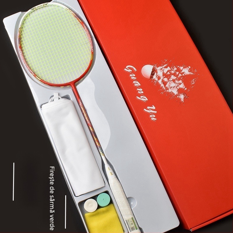 Rachetă de badminton - ramă din fibră de carbon, greutate 75–79 g, tip lovire drept, mâner G-5
