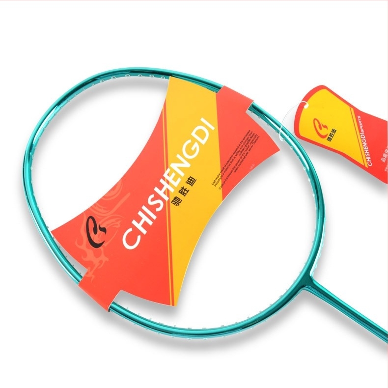 Rachetă de badminton cu cadru din fibră de carbon, greutate 80–84 g, cap drept, posibilitate de personalizare, logo imprimat