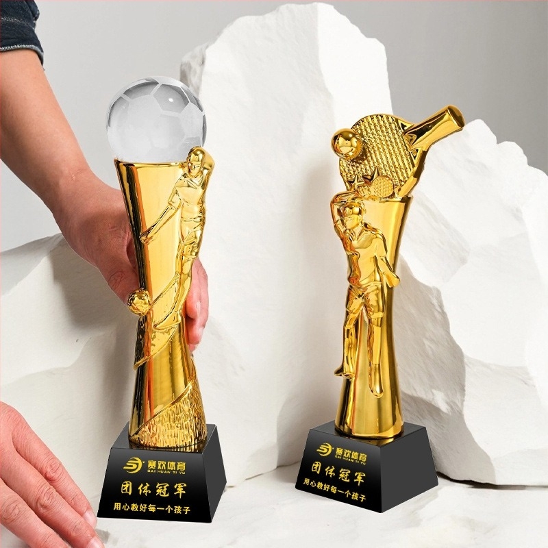 Trofeu sportiv – rășină, logo personalizabil, brand Shadow Crystal Fantasy Dust, ideal pentru premii, cadouri corporatiste și decor