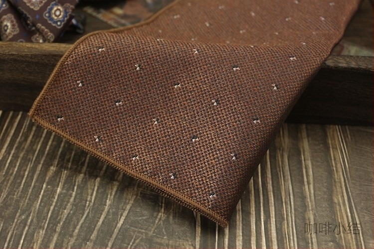 Batistă de buzunar pentru sacou, material poliester, model cu nuci de cashew, finisaj satin, stil modern, lățime standard