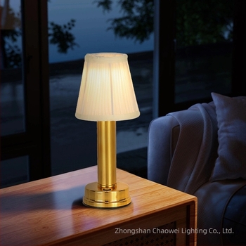 Lampa LED Nordic cu textil – lampă de birou reîncărcabilă, pentru dormitor/bar/cafenea, iluminare de noapte, model HT-TD1W8, materialul suportului: fier, tensiune ≤36V, funcții: decorare, DIY, iluminare ambientală