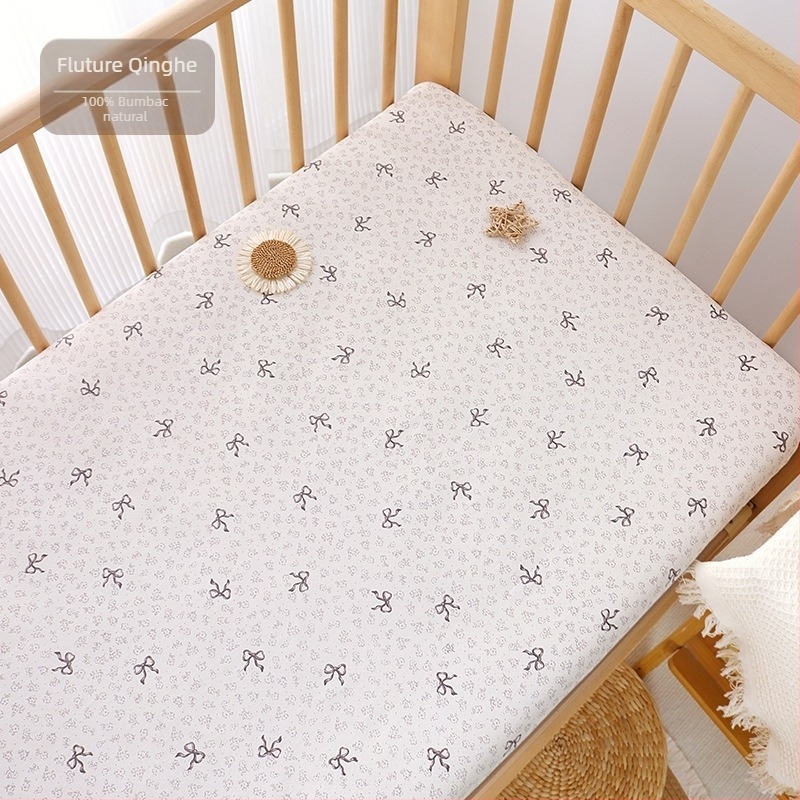 Cearșaf cu elastic din bumbac 100%, țesătură twill, imprimare reactivă, modele cu desene animate și flori, potrivit pentru sugari și copii mici