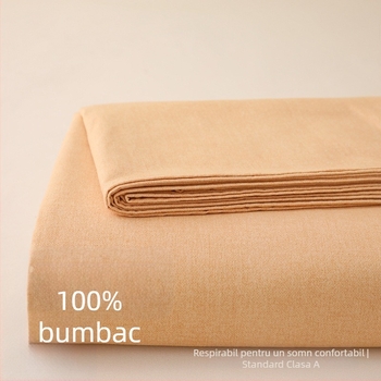 Cearșaf de bumbac periat, culoare alb solid, 200x230 cm, pentru pat de o persoană sau de două, moale și plăcut la atingere.
