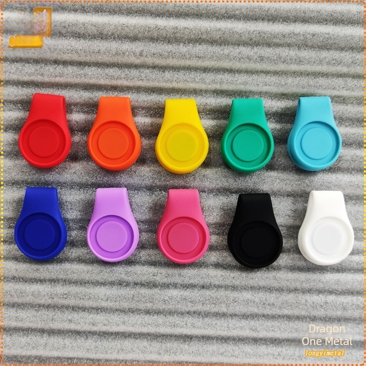 Clip de șapcă de golf din silicon cu marcator magnetic - Longyi, logo imprimat