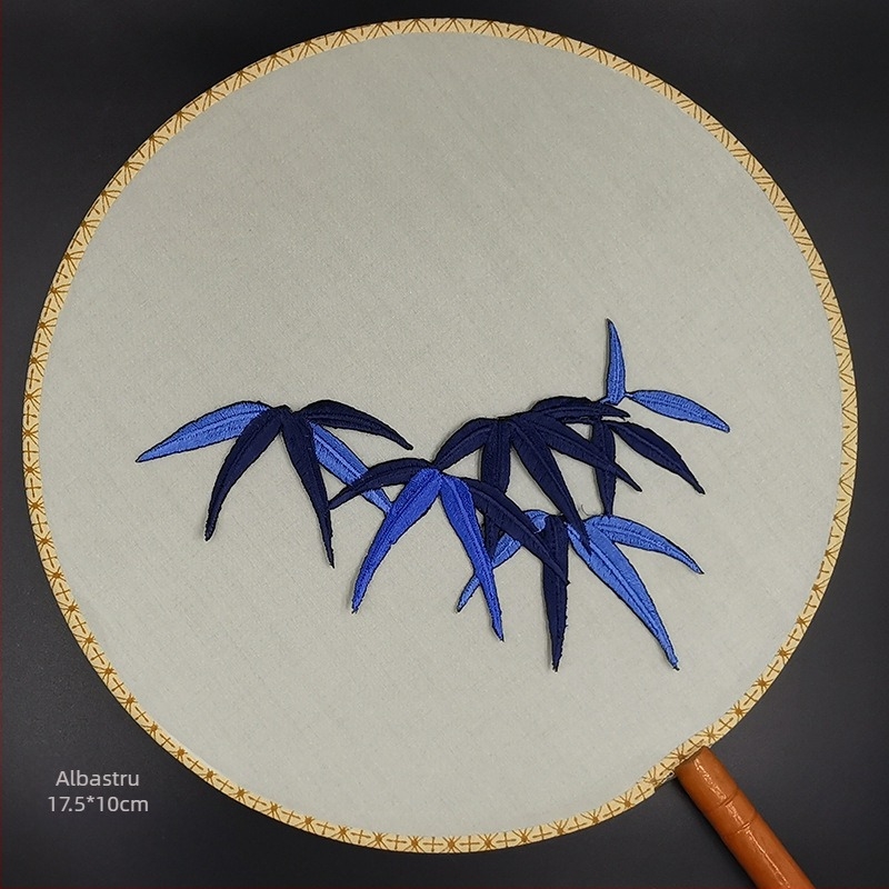 Patch brodat din poliester cu aplicație – cu adeziv, poate fi călcat sau cusut, pentru haine.