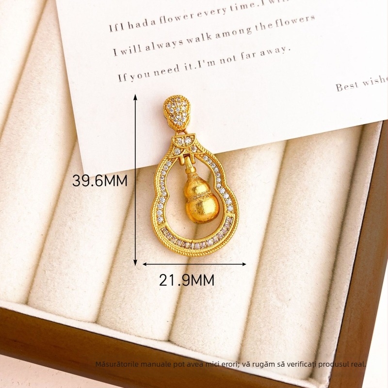 Pandantiv din cupru cu placare aur reală, motiv filigran decupat în formă de gutuie, accesoriu minimalist de modă