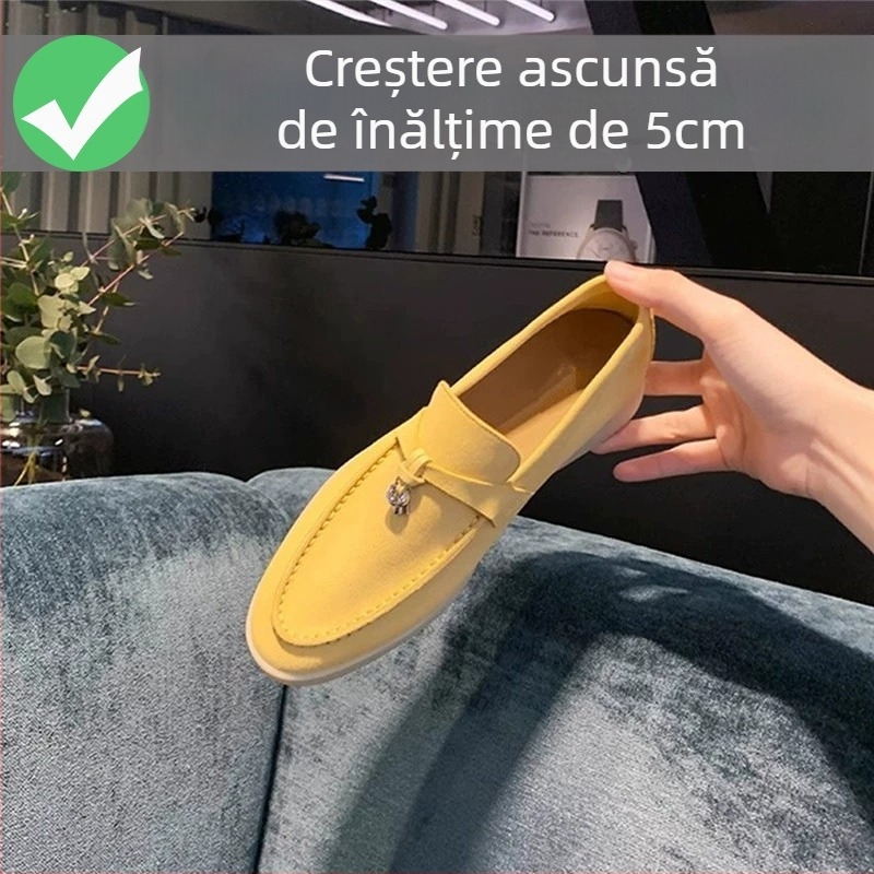 Mocasini de damă slip-on cu ciucuri și cataramă, vârf rotund, microfibră la partea superioară, talpă din cauciuc, căptușeală microfibră