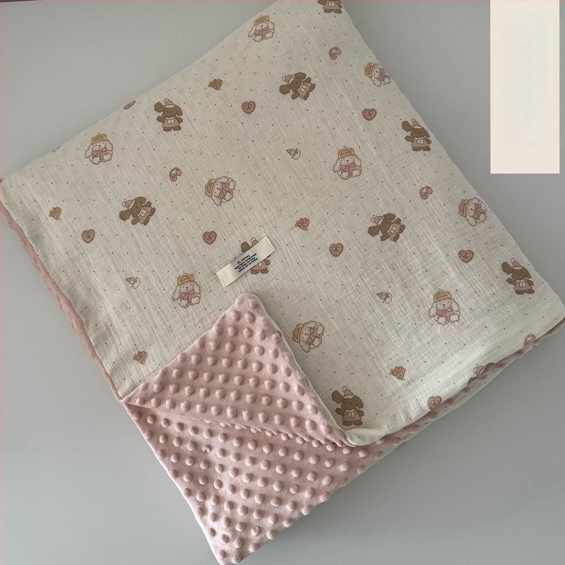 Husă de pilotă reversibilă: o parte 100% bumbac dublu-strat cu fir texturat, cealaltă parte bean velvet (100% poliester); INS stil, 1,5–2,0 kg, imprimare reactive