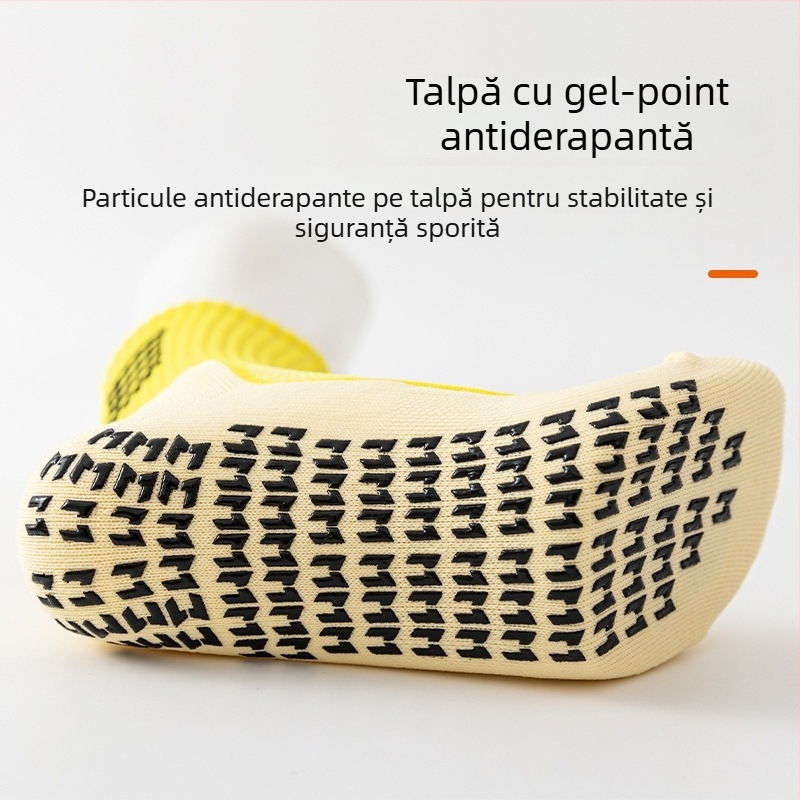 Șosete de fotbal, toamnă–iarna, lungime medie, talpă cu adeziv și talpă tip prosop, antiderapante, absorbante la transpirație