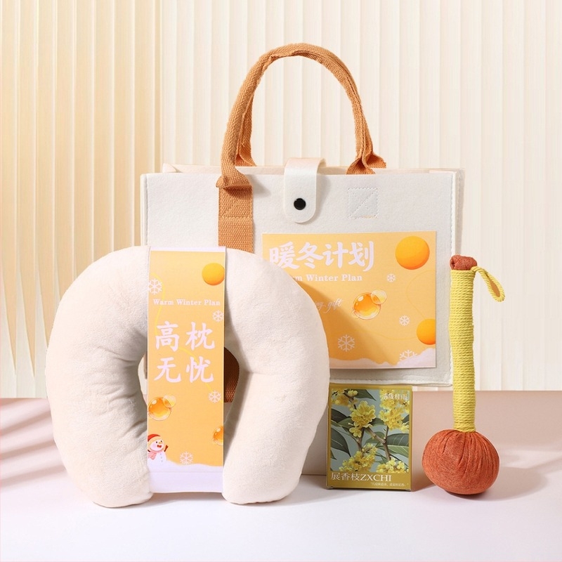 Set cadou de afaceri — Stil minimalist, ambalaj în cutie cadou, sezon toamnă–iarnă, cadouri corporative