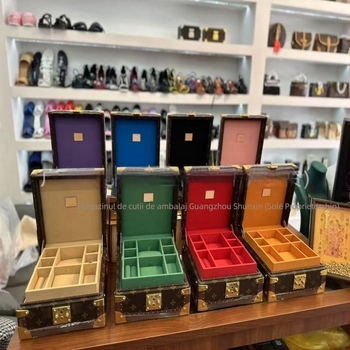 Cutie pentru ceas pentru presbiopie, cutie multifuncțională pentru bijuterii, cutie rigidă de înaltă clasă, cutie din familia L — Material: cortical; Model: Cutie; Tip ambalaj: Cutie de ambalaj; Utilizare: ambalare bijuterii