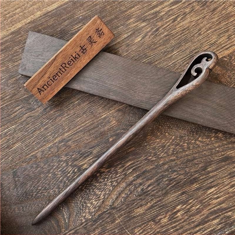 Clama de păr din lemn, sculptată manual, design original, formă geometrică, lansare vară 2021, accesoriu pentru cap