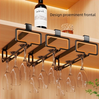 Suport decorativ pentru vin cu grilaj rombic, bar de birou, afișaj înclinat, construcție metalică, stil luxos.