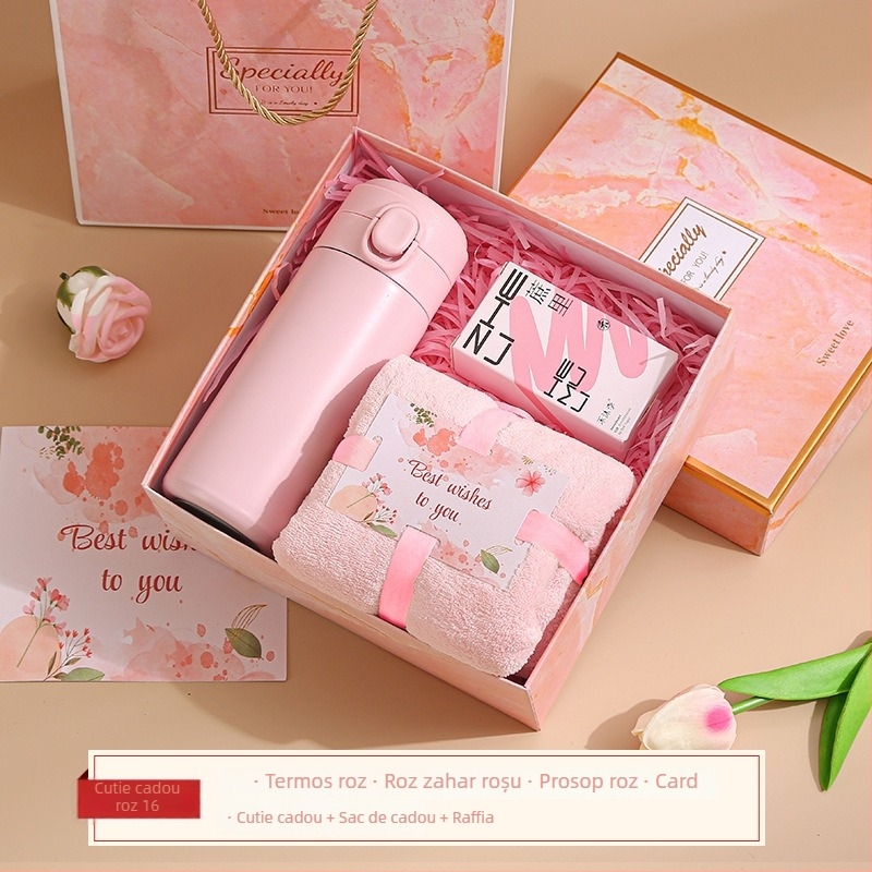 Set de prosoape în cutie cadou (3 piese) din catifea coral, poliester 84,5% și nylon, brand Shulan duo, personalizare disponibilă