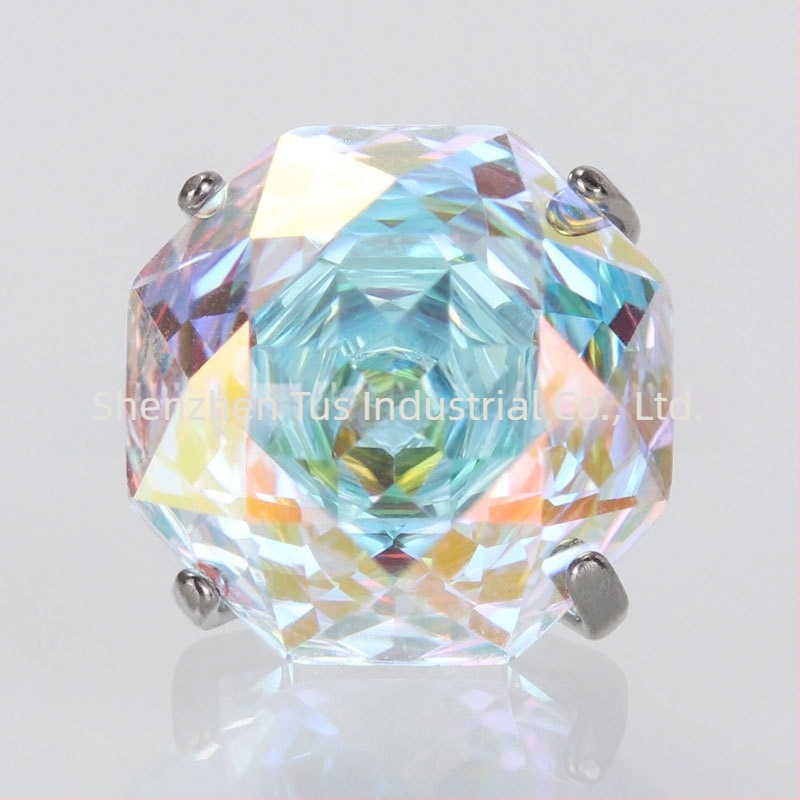 Tusmao cercei din aliaj de titan – Zircon octagonal, încrustări cu diamante, geometric, unisex