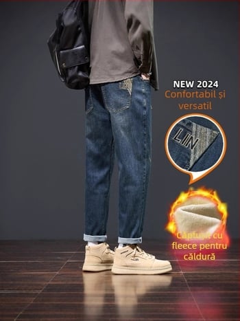 Pantaloni din denim cu căptușeală de fleece, croială dreaptă cu design larg pentru toamnă–iarna – moderne, versatile, casual.