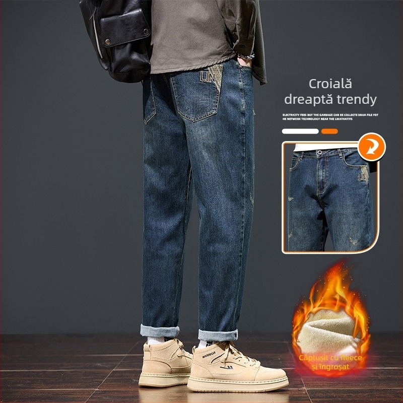 Pantaloni din denim cu căptușeală de fleece, croială dreaptă cu design larg pentru toamnă–iarna – moderne, versatile, casual.