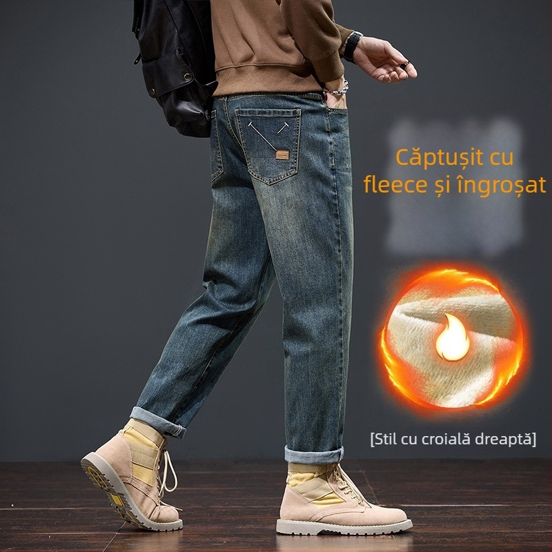 Pantaloni din denim cu căptușeală de fleece, croială dreaptă cu design larg pentru toamnă–iarna – moderne, versatile, casual.