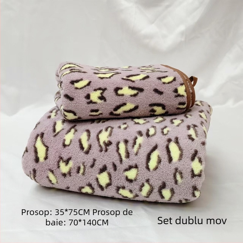 Prosop de baie din fleece coral cu imprimeu leopard, cu design de agățare, sub 100 g, 150D