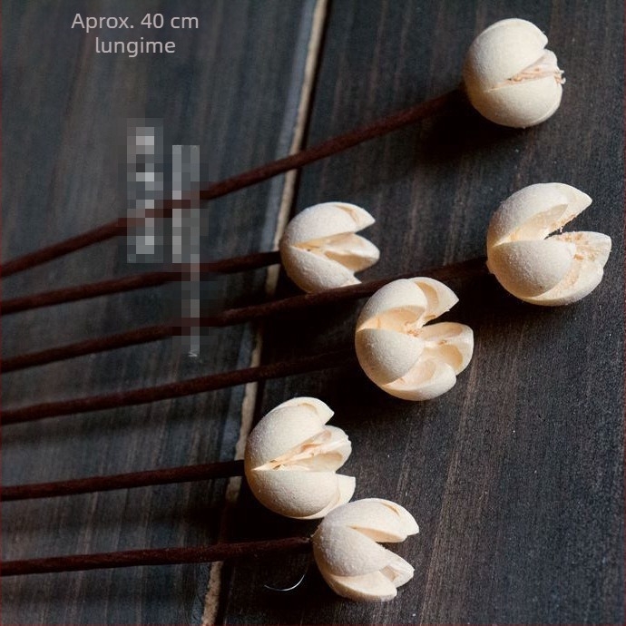 Vază din ceramică albă, brand Weiyang Famous Things, stil modern minimalist, categorie: vază, potrivită ca dar pentru nunți și zile de naștere