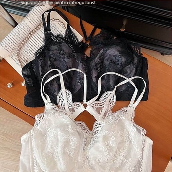 Sutien din dantelă cu bretele detașabile duble, cupe subțiri, spate frumos, închidere pe spate cu un singur rând de cârlige