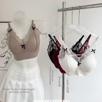 Sutien din nailon fără cusături, fără spate, cu cupe complete — modelat (sus subțire, jos gros) – fără urme