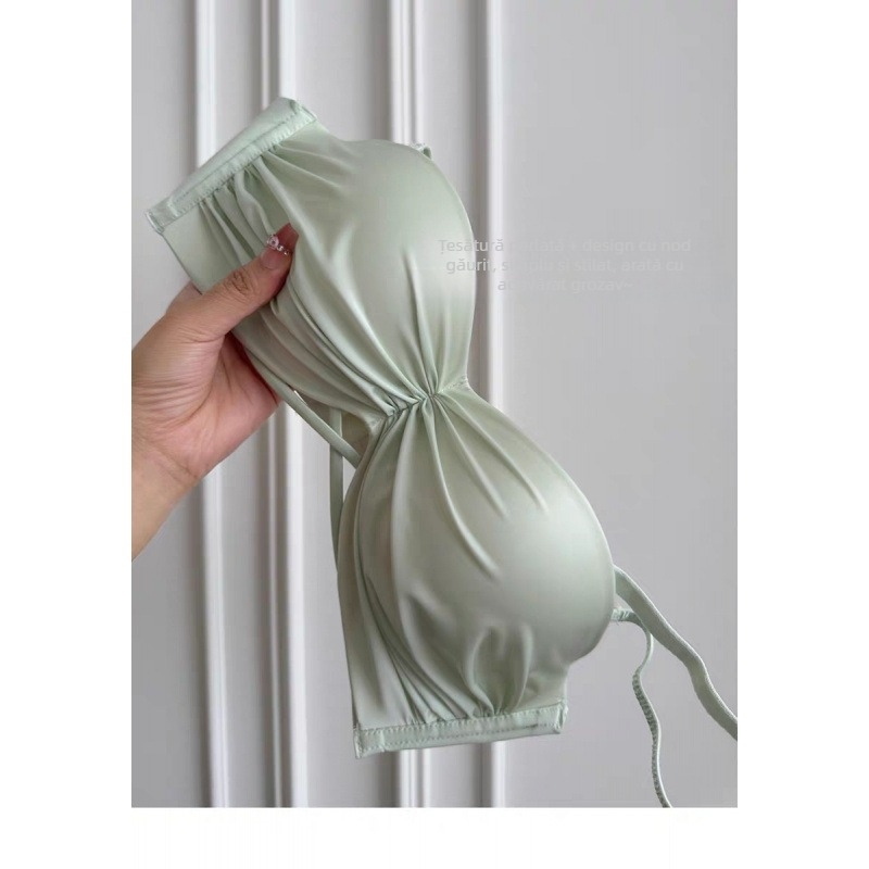 Sutien wireless cu cupă demi, satin de nailon, bretele detașabile și închidere cu trei rânduri la spate