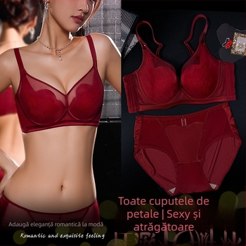 Set de sutiene cu dantelă, cupa 3/4, cupe subțiri modelate, bretele fixe, închidere cu patru rânduri de clips
