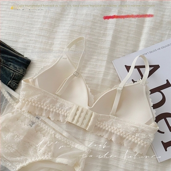 Set de sutiene, cupă 3/4, cupe subțiri, fără sârmă, dantelă respirabilă, push-up