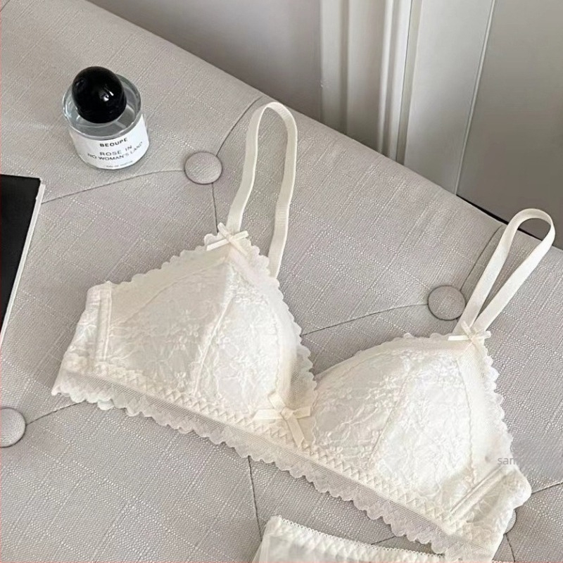 Set de sutiene, cupă 3/4, cupe subțiri, fără sârmă, dantelă respirabilă, push-up