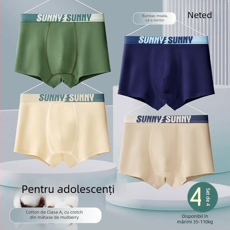 Boxeri bărbați din bumbac, talie medie, țesătură respirabilă, conținut de bumbac 90–95%, număr de fire 40, căptușeală în zona inghinală din fibră de celuloză regenerată.