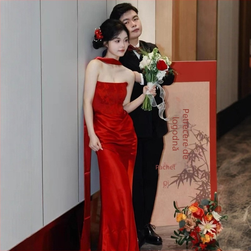 Rochie de seară fără bretele, lungă, talie medie, toamna 2025