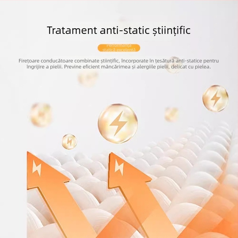 Tricou din bumbac mercerizat cu mâneci lungi, guler înalt, croială lejeră; compoziție 86.9% bumbac, 10.9% poliester, 2.2% elastan; greutate 180–250 g