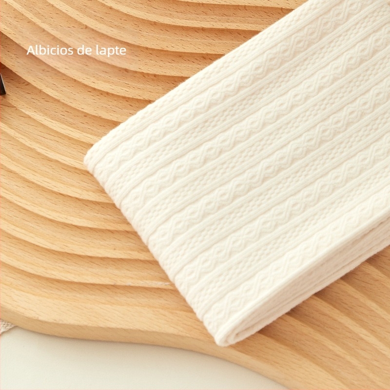 Colanți din bumbac cu 70–80% conținut de bumbac, ridicare a fesierilor și model solid, absorbție a transpirației, potriviți pentru iarnă, primăvară și toamnă