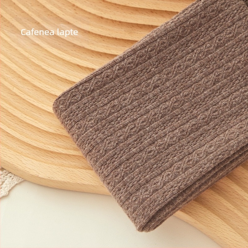 Colanți din bumbac cu 70–80% conținut de bumbac, ridicare a fesierilor și model solid, absorbție a transpirației, potriviți pentru iarnă, primăvară și toamnă