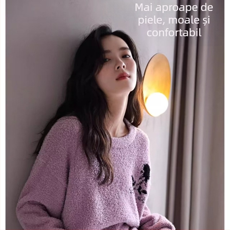 Pijamale Coral Velvet, căptușite gros, guler rotund, mâneci lungi, pantaloni