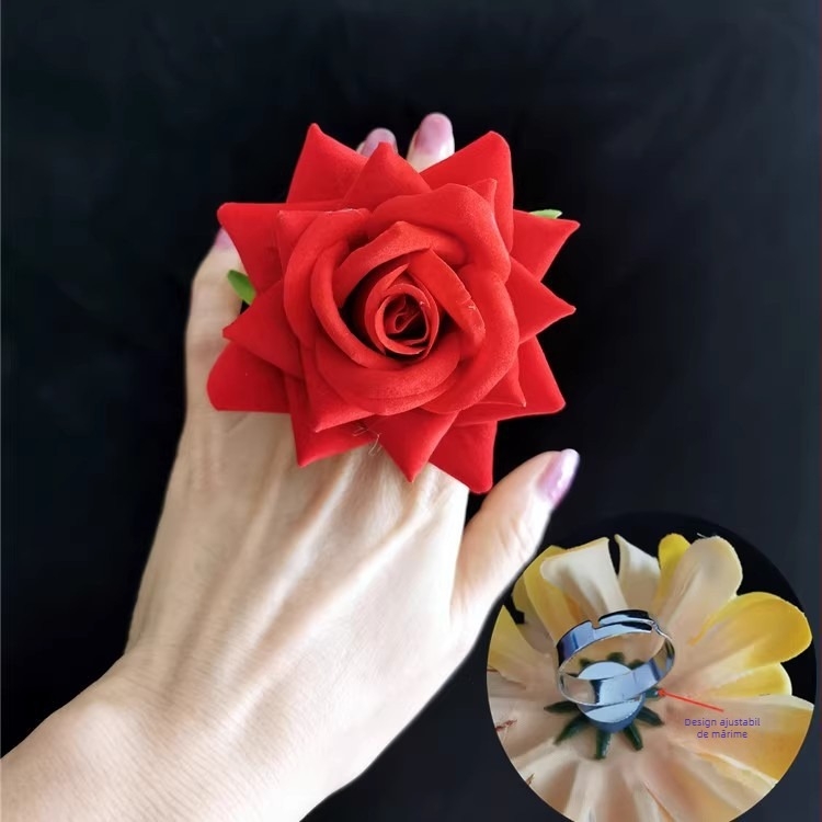 Prop floral pentru dans cu flori artificiale — Brand: Other; Lansare: toamnă 2024