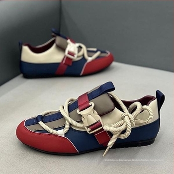 Pantofi pentru drumeții pe malul râului - partea superioară din piele microfibră, căptușeală din blană de iepure, talpă din material compozit, închidere cu șireturi, toc mic 1-3 cm