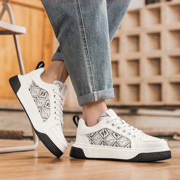 Pantofi sport pentru bărbați cu talpă groasă, din fibră super, talpă din cauciuc, model joasă cu șireturi, înălțimea călcâiului 3–5 cm, Primăvara 2025