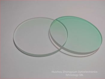 Componente optice personalizate din sticlă K9: filtru acoperit, lentilă focalizantă din cuarț, prismă; material: sticlă optică; formă: personalizabilă