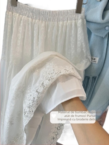 Fustă jacquard brodată, plisată, talie înaltă, croială de tip A – toamnă 2025