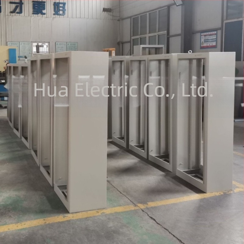 Cutie de control și distribuție pentru montaj pe suprafață, montată pe perete, IP30, oțel laminat la rece, 10–250 A