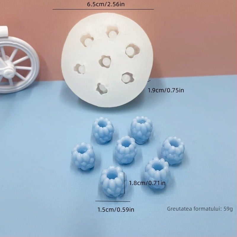 Formă din silicon pentru fructe cu forme realiste – afine, zmeură și căpșuni sălbatice – pentru ciocolată, cofetărie și lumânări parfumate, formă neregulată
