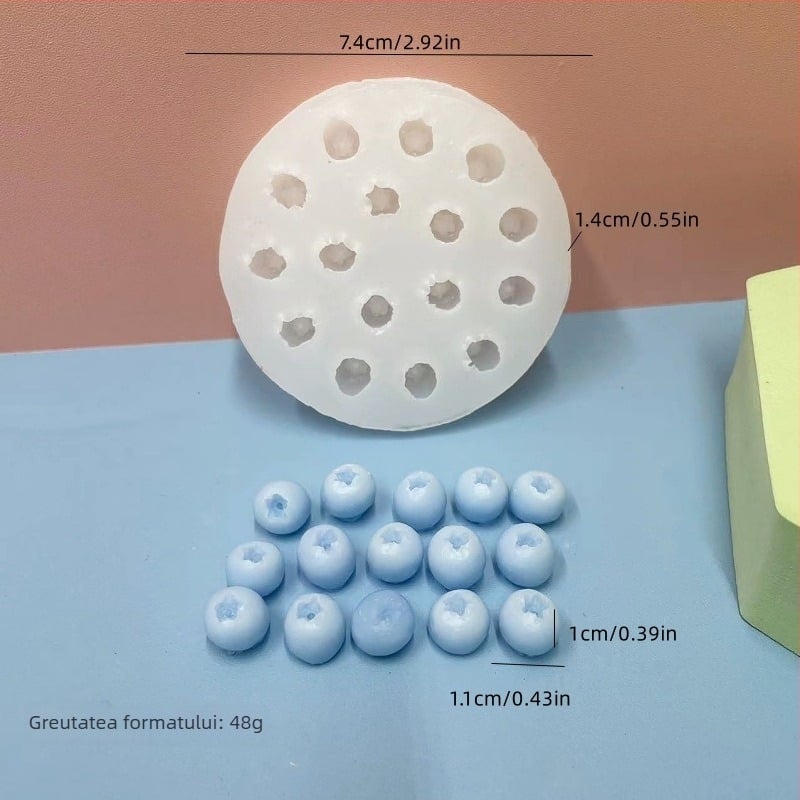 Formă din silicon pentru fructe cu forme realiste – afine, zmeură și căpșuni sălbatice – pentru ciocolată, cofetărie și lumânări parfumate, formă neregulată